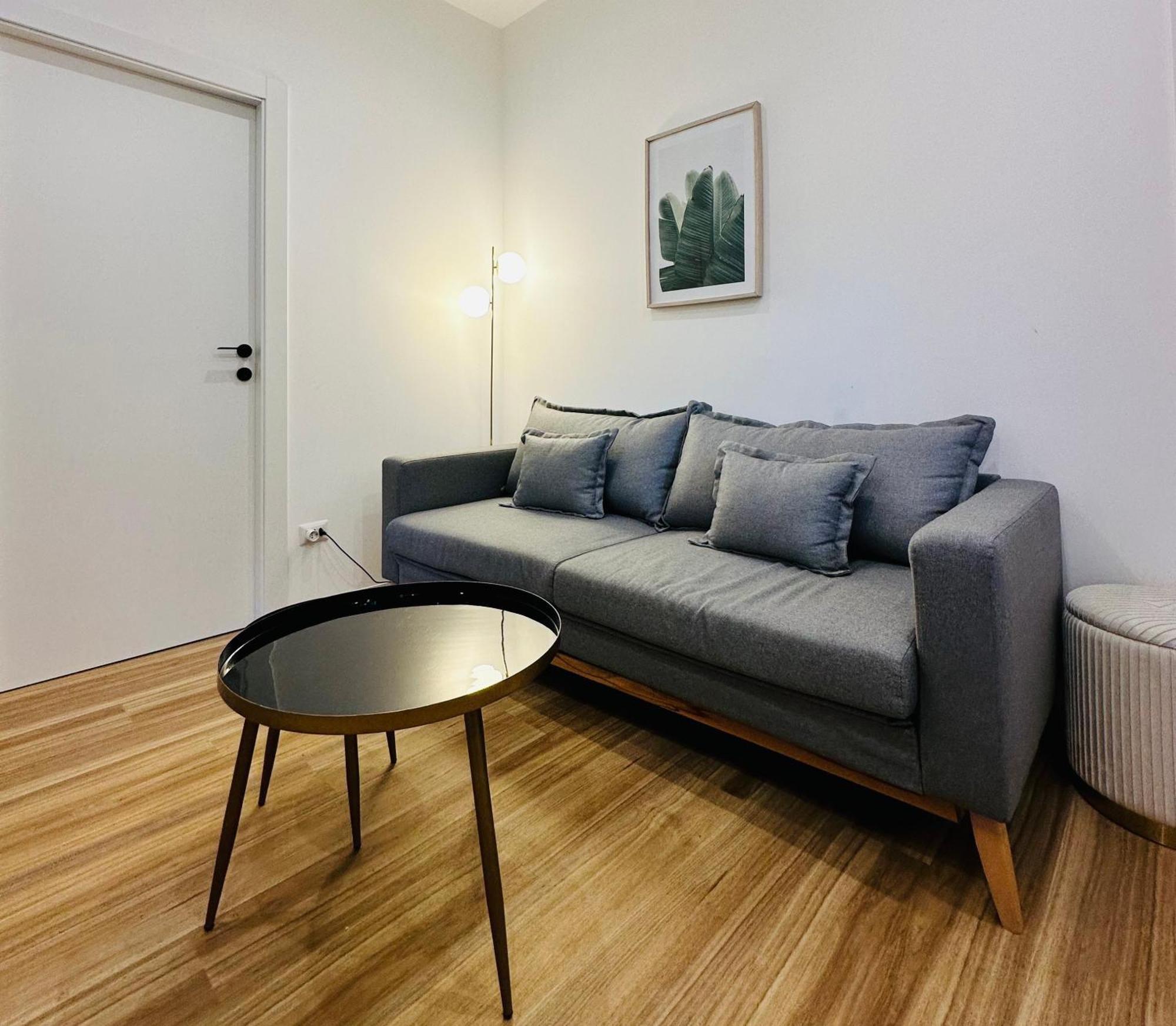 Apartment Lala New And Beautiful